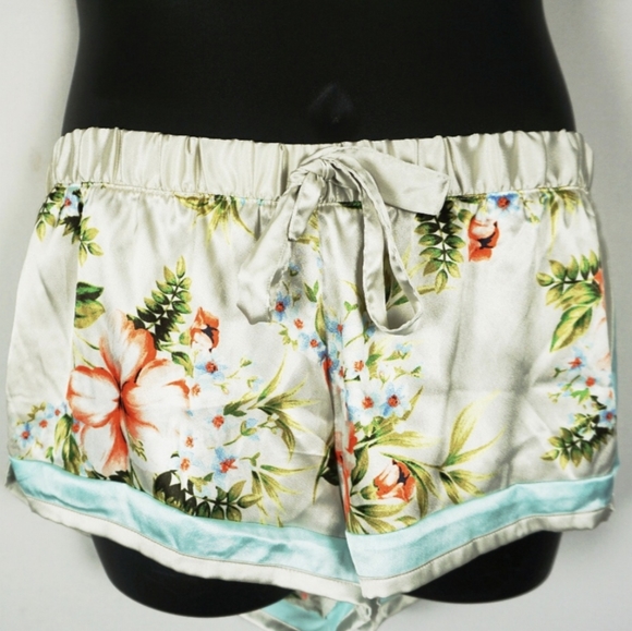 Victorias Secret Shortie Satin Pajama Floral Set - Picture 3 of 4